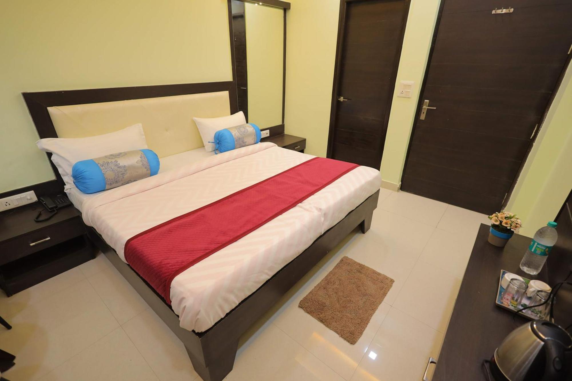 Shakti Villa Home Stay Агра Экстерьер фото