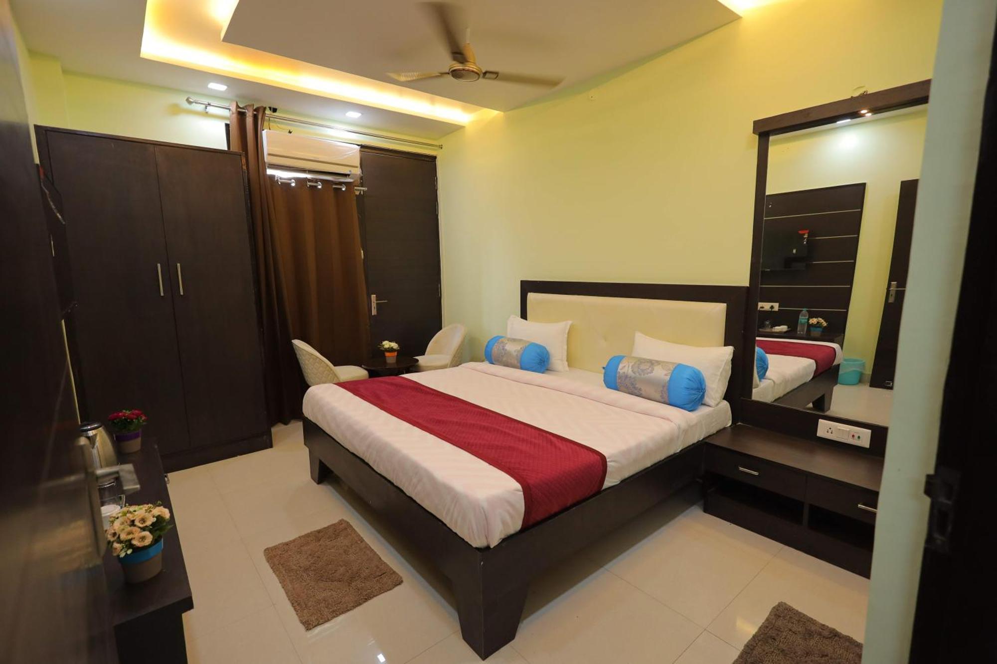 Shakti Villa Home Stay Агра Экстерьер фото